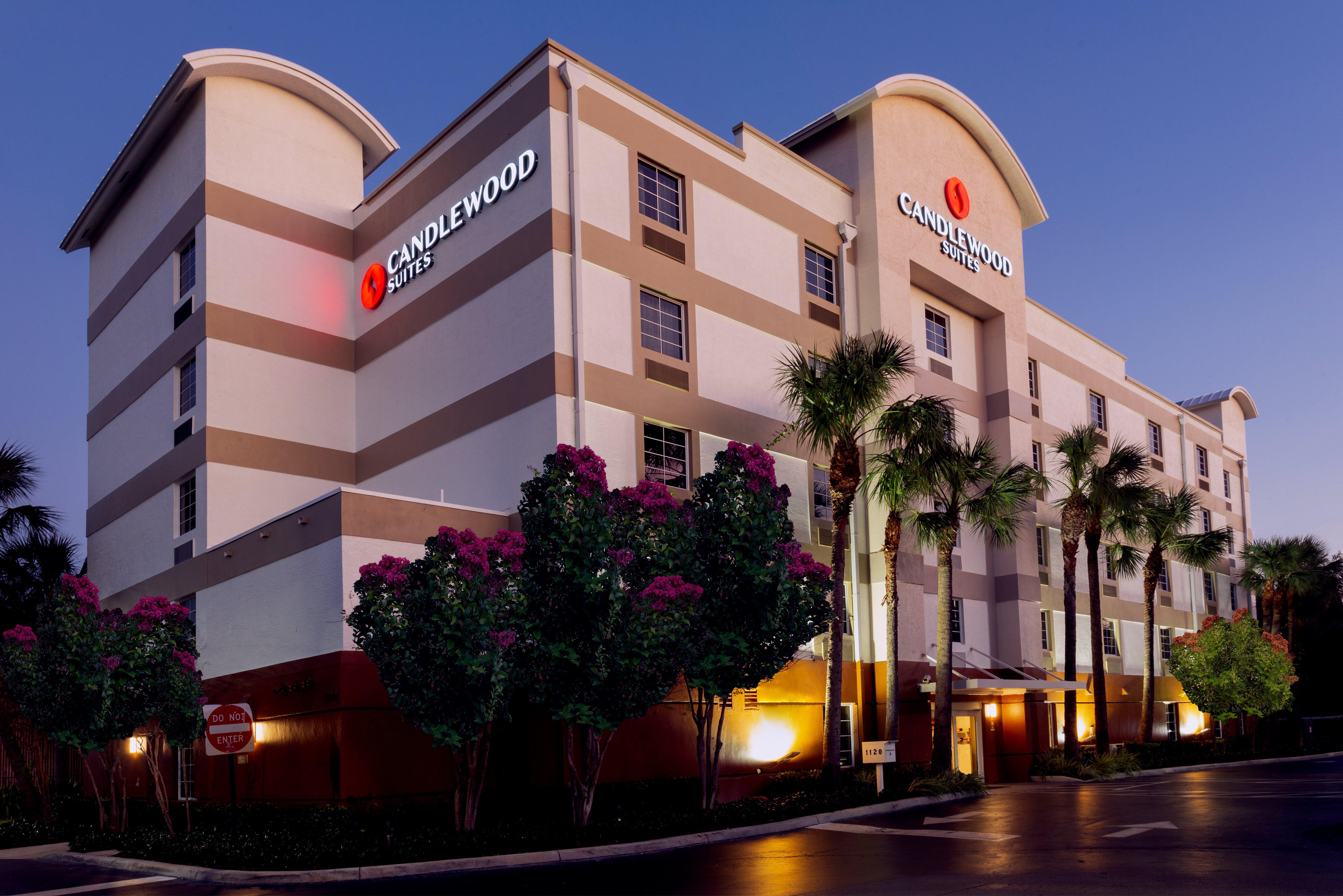 Candlewood Suites Fort Lauderdale Airport-Cruise By Ihg Exterior foto